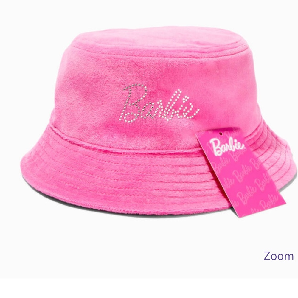 Pink Barbie bucket hat - New with tags !